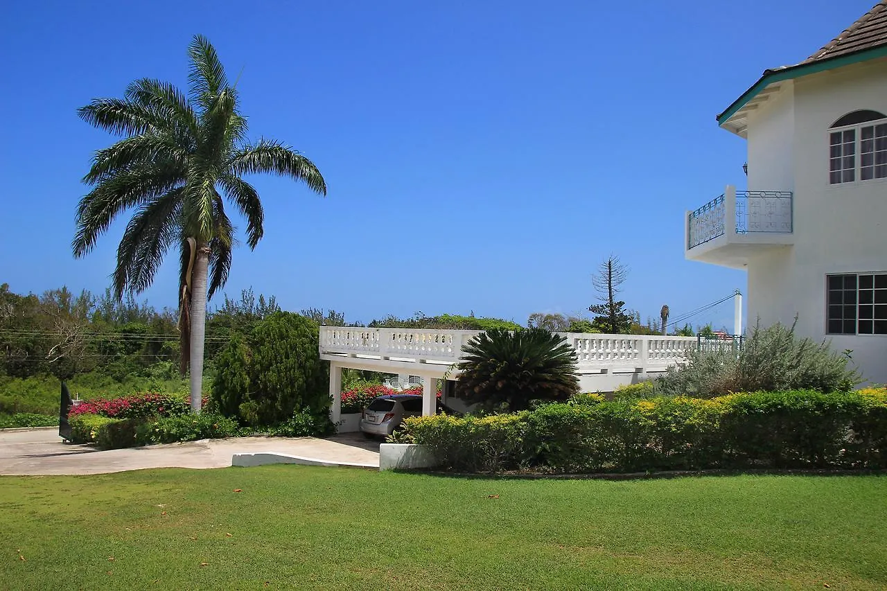 Seaview Chateau Montego Bay Vila